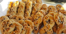 Ağızda leblebi tozu gibi dağılan kurabiye pişirmenin püf noktası; Asla bayatlama da oluşmuyor...