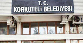 Antalya'da Korkuteli Belediyesi, işçilerine 65 gündür maaş ödemiyor