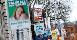 İrlanda'da anayasa değişikliği referandumu: Cinsiyet ayrımcılığı mı yoksa devletin ev kadınları ve anneleri desteklemesi mi?