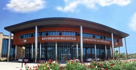 Van'da kayyım, dur durak bilmiyor: Seçim öncesi 600 bin metrekare arsa satılığa çıkartıldı