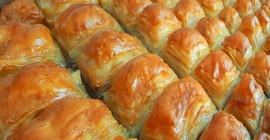 Bu tarifle baklava ustalarına taş çıkaracaksınız; Lezzetli baklavanın püf noktası