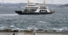 İstanbul'da vapur seferlerine fırtına engeli