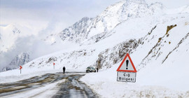 Meteoroloji'den iki bölge için çığ uyarısı