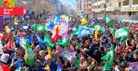 Van'da DEM Parti'den tarihi zafer: Kayyımlara karşı oylarını artırdı, 14 belediyenin tamamını kazandı