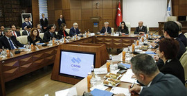 Açıklanan asgari ücret miktarına tepki yağdı