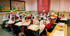 İran, ilkokulda İngilizce eğitimini yasakladı