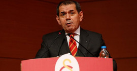Dursun Özbek: Dünyaya rezil olduk