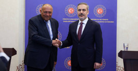 Fidan Mısırlı mevkidaşına 'İşbirliğimiz herkesin fevkalade yararına' dedi, Erdoğan Hamas liderini kabul etti