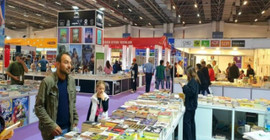 Pirtukakurdi standı görevlisi gözaltına alındı, Fuar'dan üç kitap toplatıldı