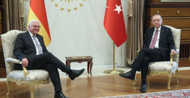 Alman basını: Steinmeier seyahat güzergâhıyla Erdoğan'la arasına kritik bir mesafe koydu