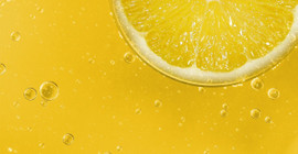 Eskilerin yöntemlerinden! Limonun bilinmeyen gücü. Bakın tuzla birleşince ne işe yarıyor?
