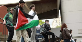 Paris'te üniversite öğrencileri 'Gazze'deki soykırım dursun' çağrısıyla kampüste eylem başlattı