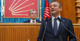 Özgür Özel'den cumhurbaşkanlığı adaylığı açıklaması: Kendi adaylığımı dayatmak gibi bir hata yapmayacağım
