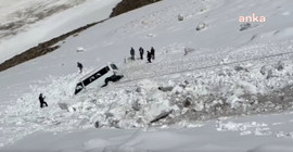 Van'da 5 ay önce çığ altında kalan araç çıkarıldı
