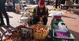 Bankacılığı bıraktı pazarcı oldu