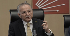 Ekmeleddin İhsanoğlu: Çatı aday fikrinin mimarı Bahçeli'dir