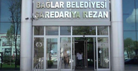 Kayyım ardından enkaz bırakarak gitti: Bağlar Belediyesi personel maaşlarını ödeyemediklerini açıkladı