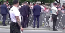 Slovakya Başbakanı'na silahlı saldırıyla siyasi suikastlar dönemi yeniden mi başlıyor?