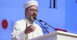 Diyanet, lüks Audi A8'i iade etti