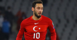 Çalhanoğlu: Ülkeme geldiğimde dışlanmış gibi hissediyorum