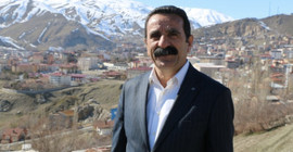 Gözaltındaki Eşbaşkan Akış’ın avukatı: Yeni bir soruşturma var, dosyaya gizlilik ve kısıtlılık kararı getirilmiş