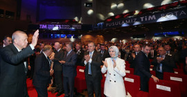 Erdoğan: Ekonomi programımızın ilk yılı geçiş yılıydı, başarıyla tamamladık