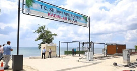 Balcıoğlu’ndan 'kadınlar plajı' açıklaması: 'Kimsenin giyimiyle işimiz yok, burası özgür bir ülke'