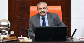 Cemal Enginyurt'un emekliler için kurban fetvası çağrısına Önder'den esprili yanıt