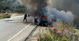 Bodrum'da seyir halindeki araç alev aldı