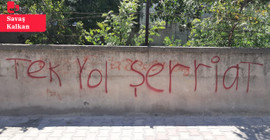 Tokat’ın en işlek bulvarına 'tek yol şeriat' yazısı: Halk ve esnaf tedirgin