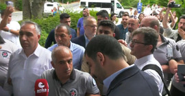 CHP heyetine Boğaziçi'nde Rektör İnci engellemesi: Heyet okula girdi ama çevik kuvvetle karşılaştı