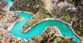 Ege'de kendine hayran bırakan cennet köşe. Akın akın turistler ziyaret ediyor