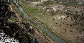 Diyarbakır'da serinlemek için çaya giren 2 çocuk boğuldu