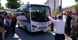 İzmir'de iki kişinin elektrikten ölümüne ilişkin gözaltındaki 27 şüpheli adliyede