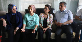 Hatimoğulları: Kürt halkı her yerde halay çekmeye devam edecek