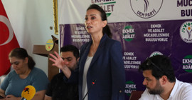 Hatimoğulları, Hatay'da çiftçilerle buluştu: 'İktidarın bütün politikalarını alaşağı etmek zorundayız'