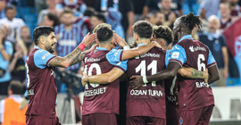 Trabzonspor, UEFA Avrupa Ligi 2. eleme turunda Ruzomberok'u yenerek bir üst tura yükseldi