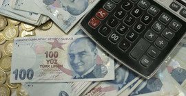 İki büyük bankadan Türkiye için enflasyon ve faiz tahmini