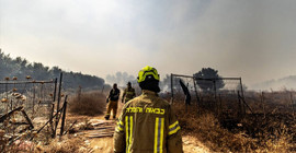 Hizbullah İsrail'in kuzeyine çok sayıda füze fırlattı