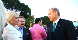 Ajda Pekkan'dan Erdoğan'a övgü