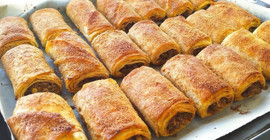 Börekçilerin börek yaparken kullandığı 4 tüyo! Börek daha lezzetli oluyor