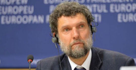 Sanatçılardan Osman Kavala için sergi
