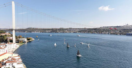İstanbul Boğazı'nda yat yarışları nedeniyle bazı vapur seferler yapılamıyor