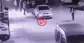 Bir polisin öldüğü markete silahlı saldırının kamera görüntüsü ortaya çıktı