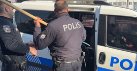 Aksaray'da hastanede şiddet: Dirgenle 4 kişiyi yaraladı