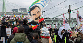 Köln'de 'Öcalan'a Özgürlük' yürüyüşü ve mitingi: Ömer Öcalan'dan 'Tecrit koşullarında çözüm olmaz, muhatap İmralı' mesajı