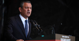 Özgür Özel'den kayyım tepkisi: 'Tayyip Erdoğan’ın oyunu geri tepmiştir'
