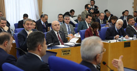 DEM Parti'nin uçaklarda Kürtçe hizmet teklifi reddedildi