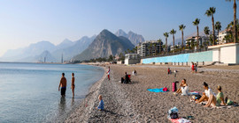 Antalya'da kasım sonunda deniz keyfi
