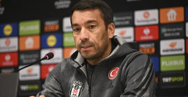 Beşiktaş'ta Giovanni van Bronckhorst dönemi bitti